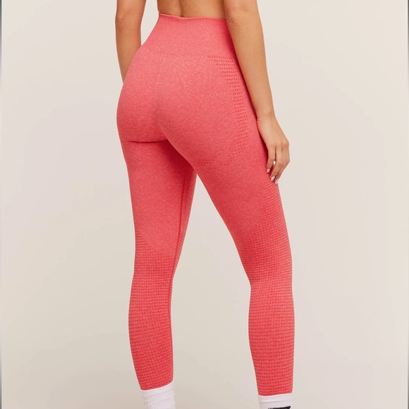 Gymshark vital crop top and leggings set - Picture 8 of 16